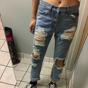 Brandy Melville Boyfriend Jeans
